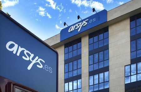1. Opiniones sobre Arsys.es de Nieves Franco ¿Qué es este programa y quién lo imparte?